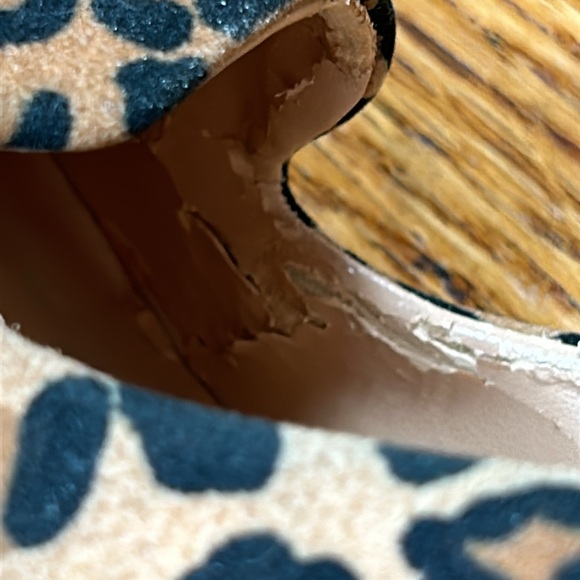 LC Lauren Conrad leopard print 4” heels. Size 7. AS IS!!!!! Inside is peeling - Picture 8 of 8